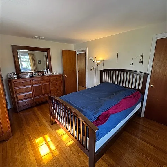 7 Canterbury Rd — Photo 9