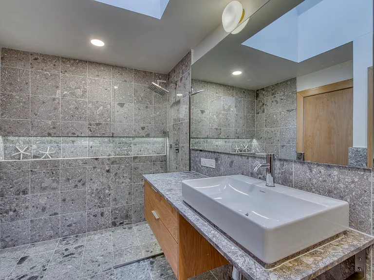 15 Wagon Ln — Photo 12