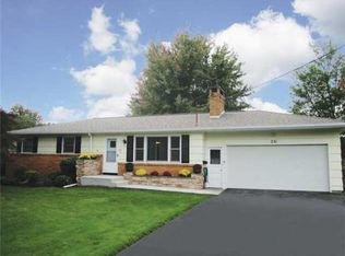 231 Golden Rd, Rochester, NY 14624