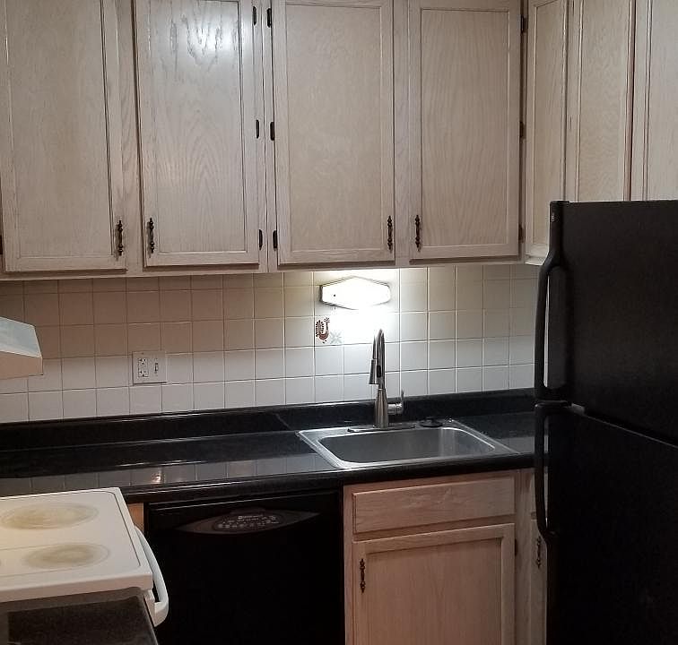 1st image of 10415 Briarbend Dr APT 6