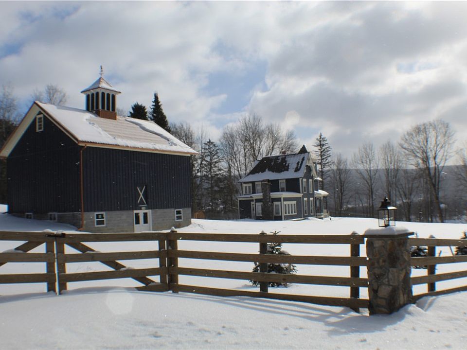 1st image of 144 Pete Hendricks Rd