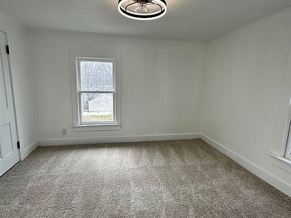 4th image of 601 High St