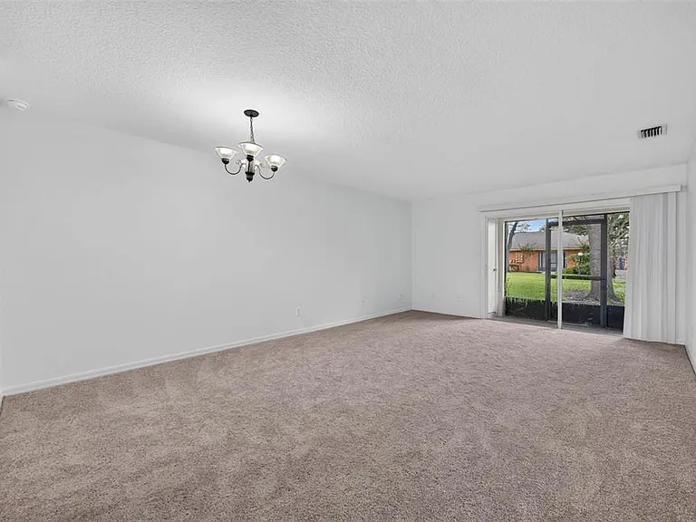 4796 Tangerine Ave #4796 — Photo 6