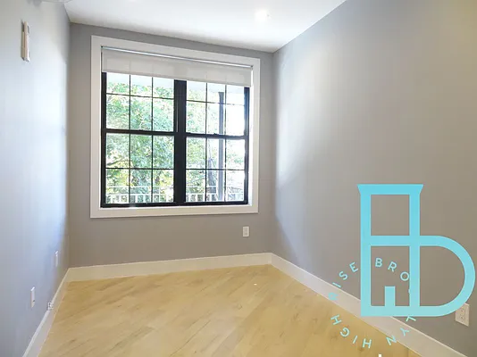 Rented by Brooklyn High Rise LLC | media 69
