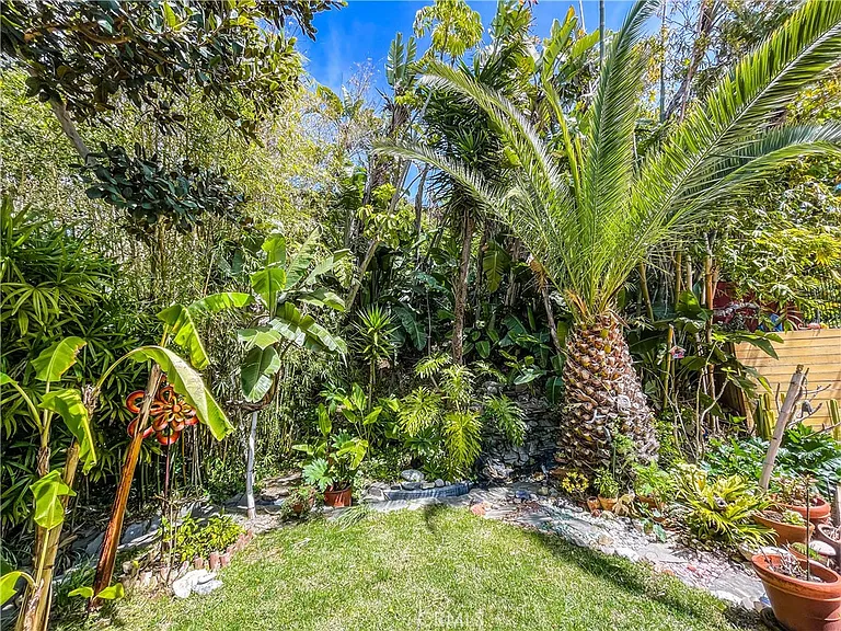 30722 Marilyn Dr — Photo 40