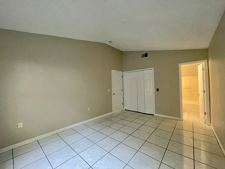 7329 Lawn Tennis Ln — Photo 9