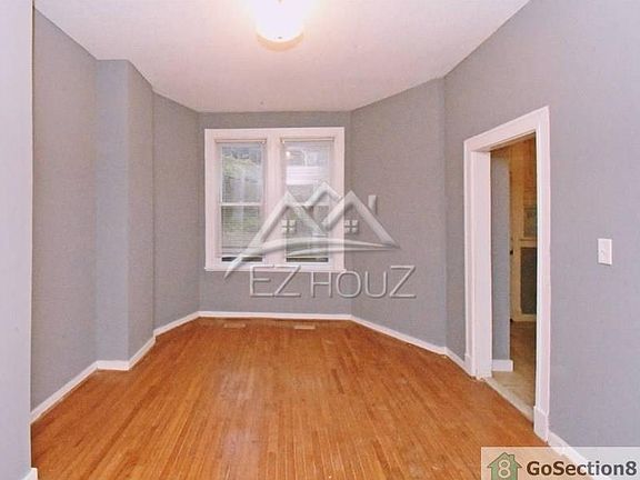 5th image of 2803 Rockrose Ave