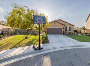 2113 Claro Ct, Arvin, CA 93203