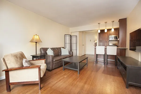 Sold by Platinum Properties | media 11