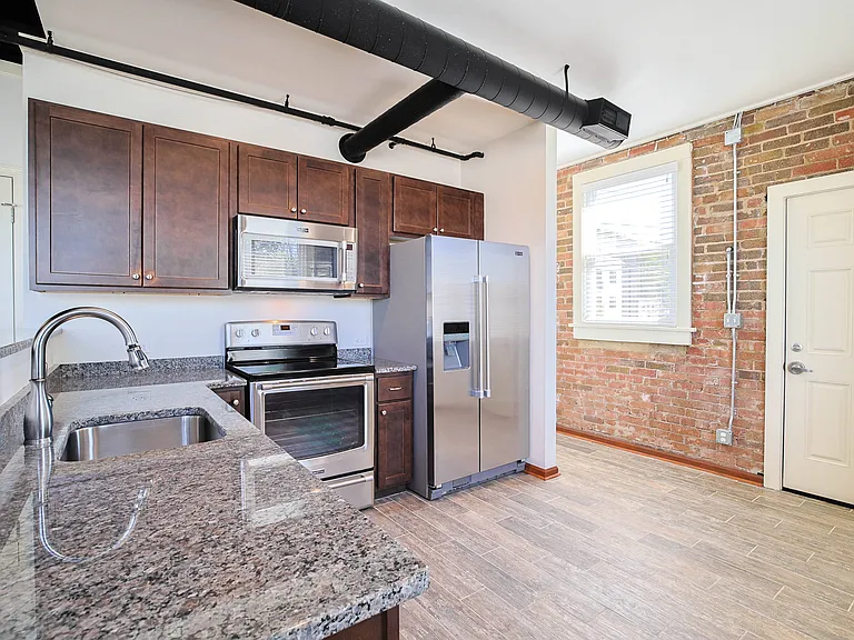 612 Gertrude Ave — Photo 8