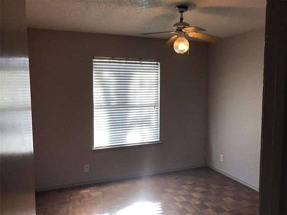 3rd image of 1117 Cypress Ln