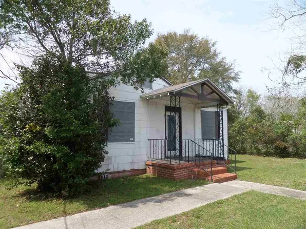 303 N Navy Blvd, Perdido Key, FL 32507