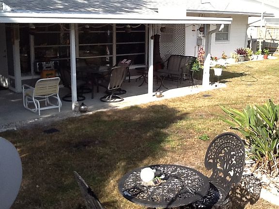 3rd image of 726 Ojai Ave