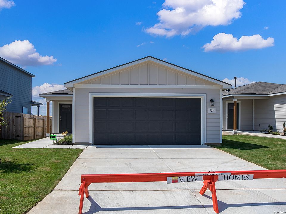 1st image of 726 Bellamy Drive