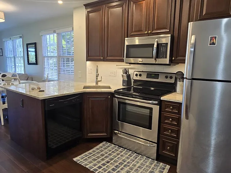 105 Golf Club Dr — Photo 6