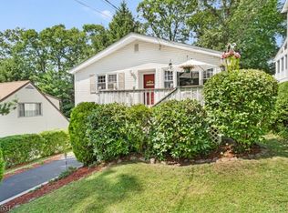 507 Dinah Rd, Landing, NJ 07850