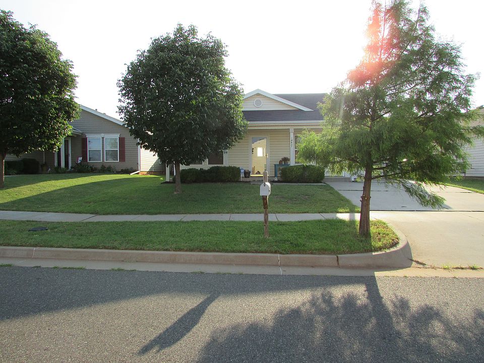 1st image of 14637 Moon Daisy Dr