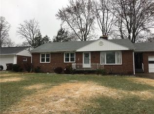 1712 Shady Dr, Farrell, PA 16121