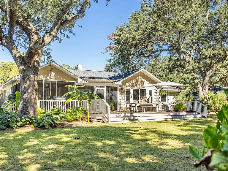 933 S Shem Dr — Photo 49
