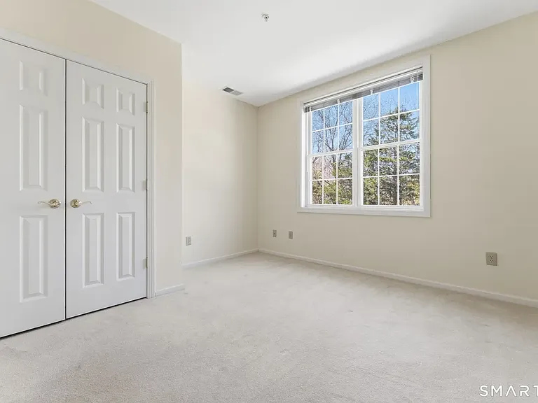 2590 Gold Star Hwy #208 — Photo 10