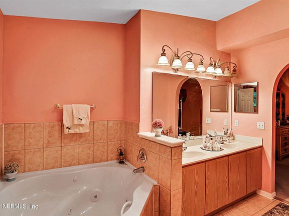 4th image of 2025 Millington Ln