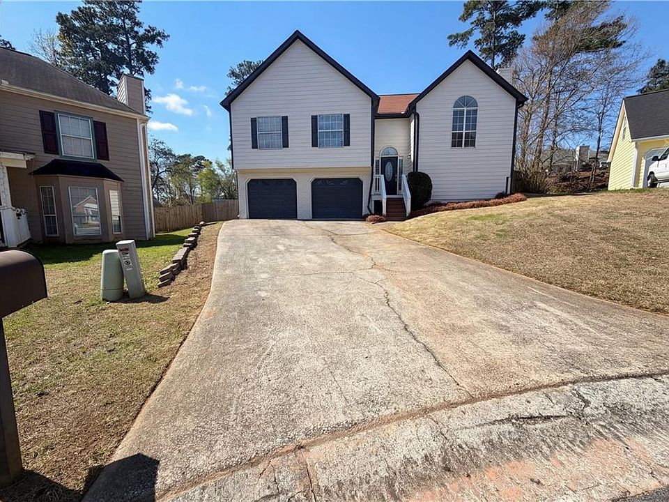 1st image of 1390 Chapel Hill Ln SW