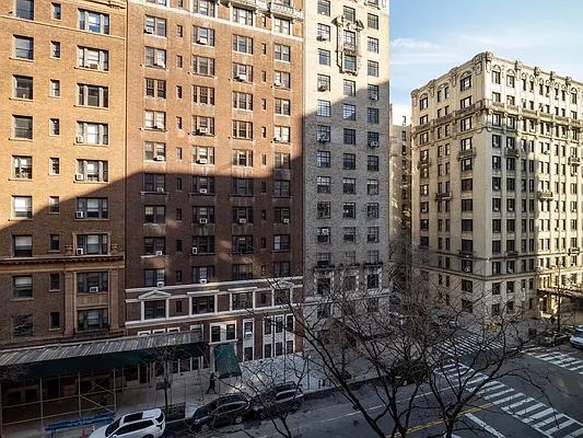 Rented by City Connections Realty | media 21