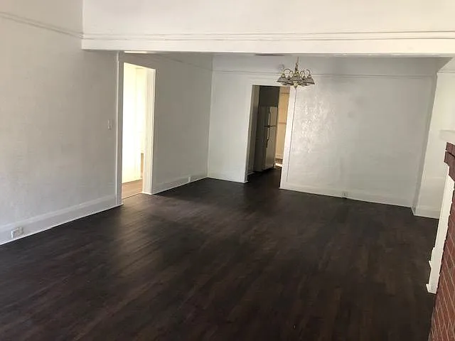1007 E Lake Ave — Photo 7