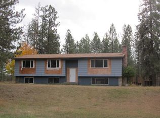 935 S Honeybee Ln, Kettle Falls, WA 99141