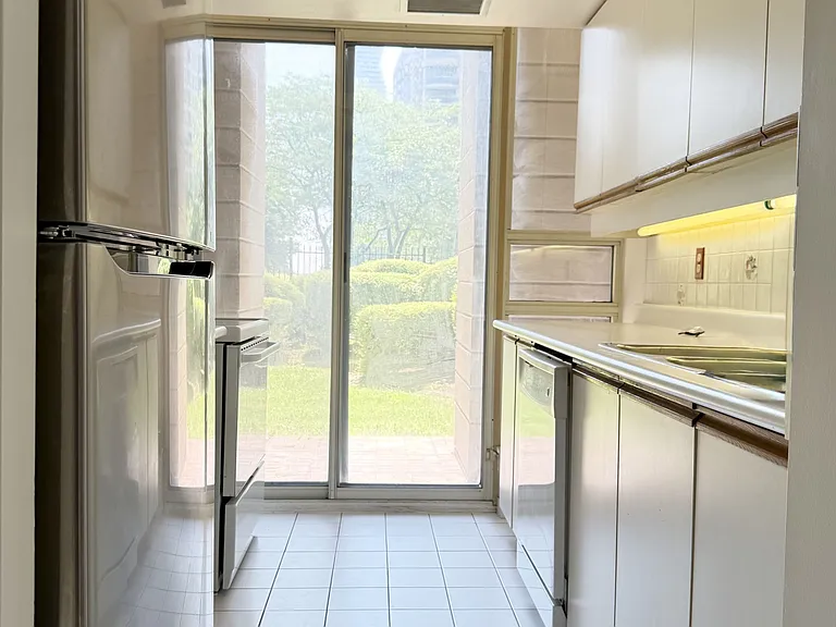 250 Webb Dr #104 — Photo 18