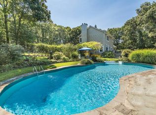 21 Rose Hill Rd, Southampton, NY 11968