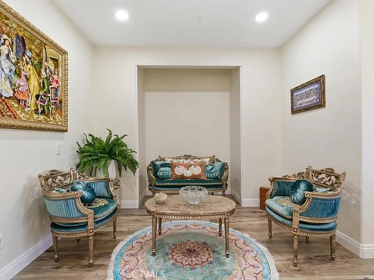 2749 Silver Oak Pl — Photo 20