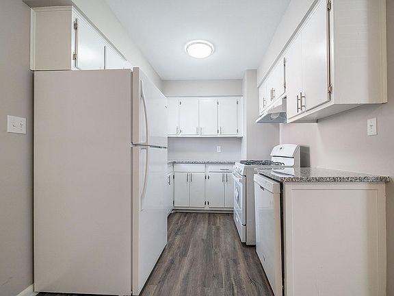 5th image of 4101 Sexton Dr