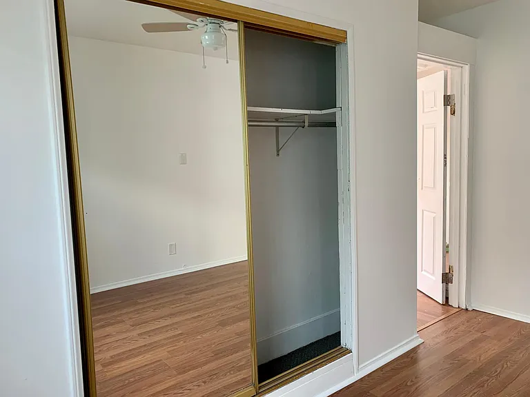 1209 E Doidge Ct — Photo 12