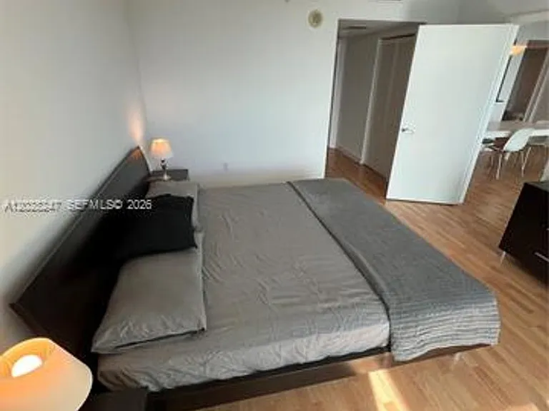 1800 N Bayshore Dr #2310 — Photo 33