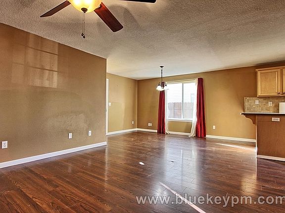 3rd image of 1105 W 31st St