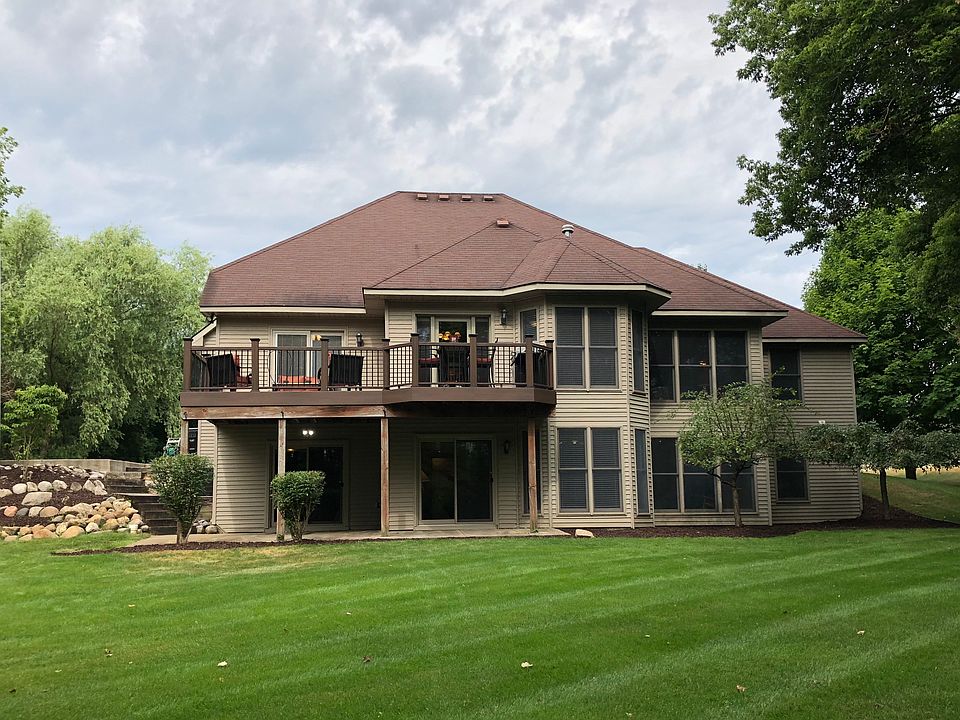 2nd image of 13680 Huntley Ct