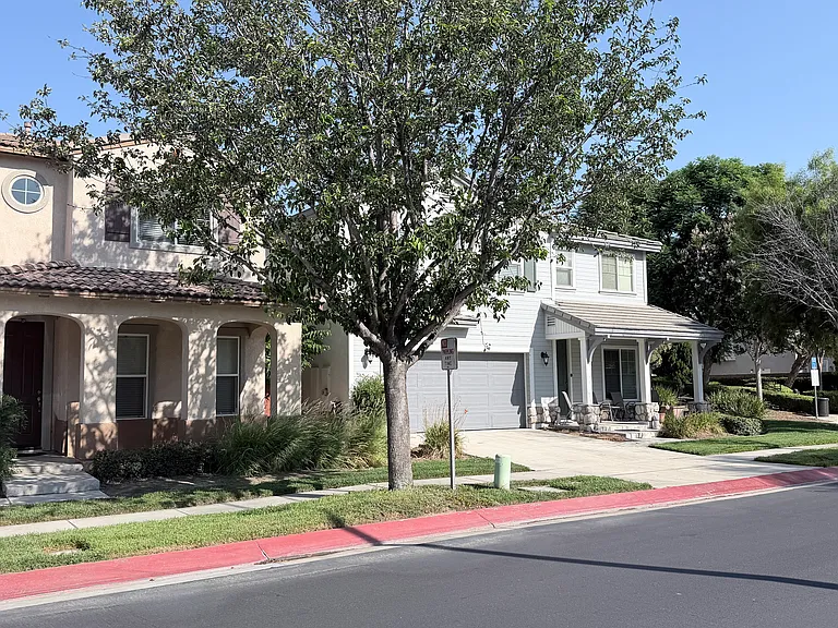 House looing from front