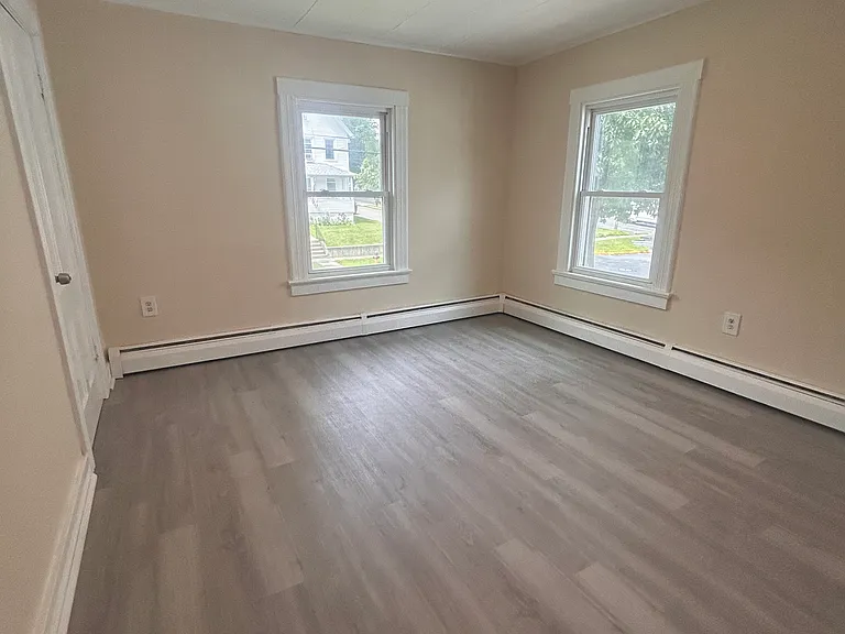 640 High St — Photo 25