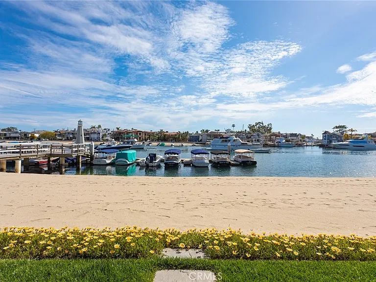 14 Beacon Bay — Photo 41