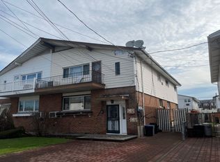 151-15 81st St, Howard Beach, NY 11414