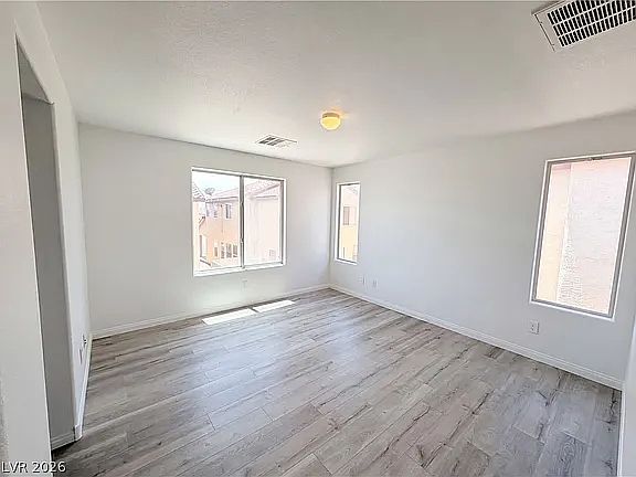 5th image of 9070 Amanda Creek Ct