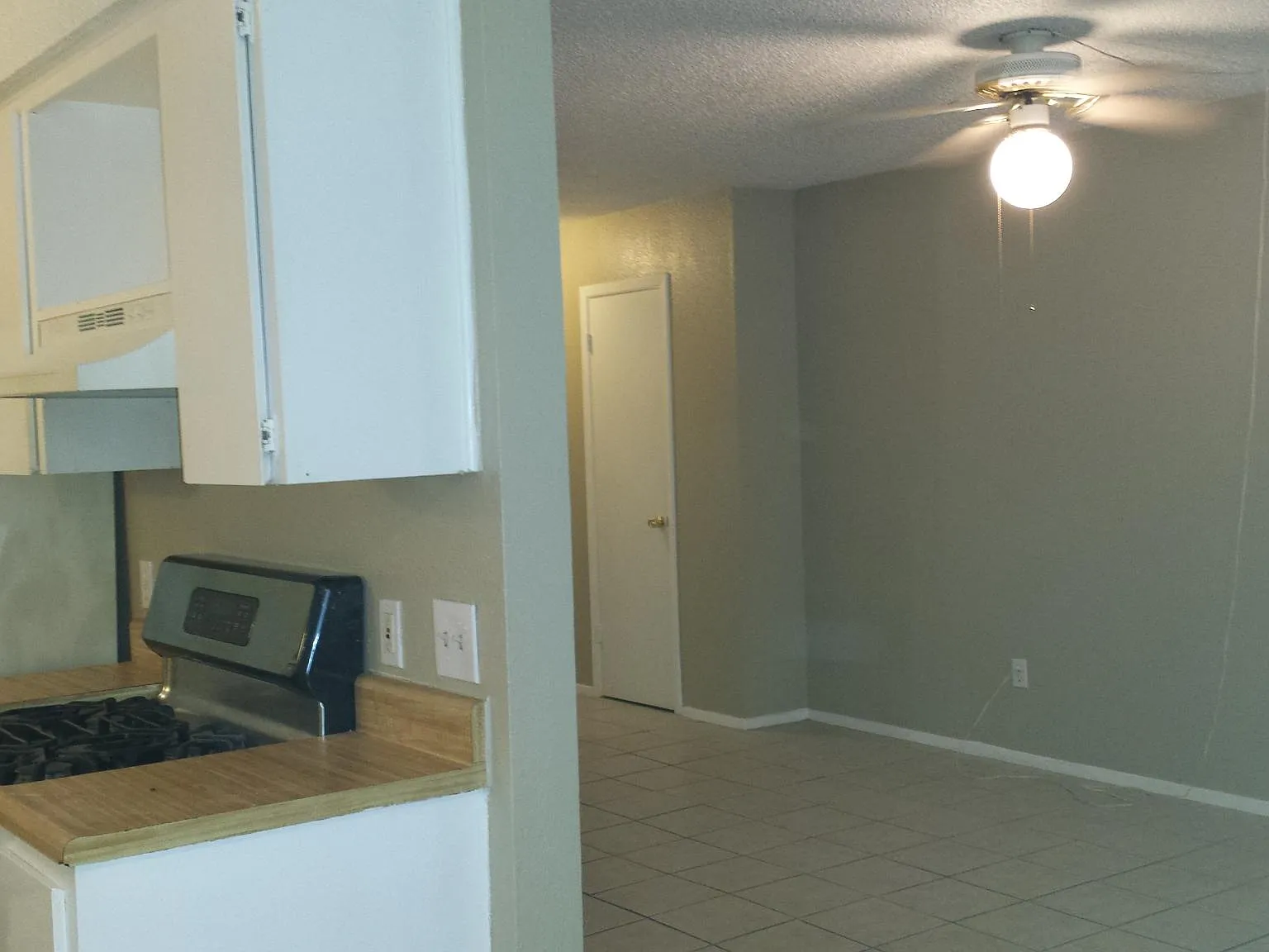 2 bed, 915 sqft, $1,275 — Photo 4