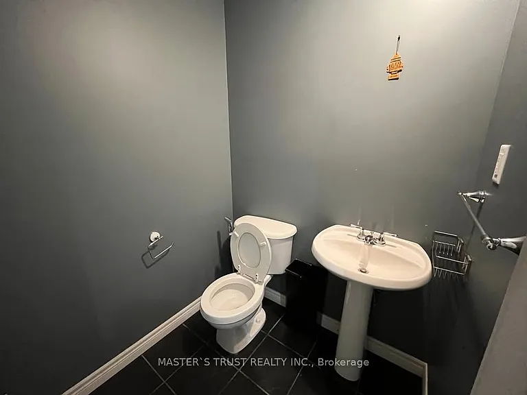 256 Bridlewreath St — Photo 11