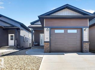 10 Whitetail Cv, Mundare, AB T0B 3H0
