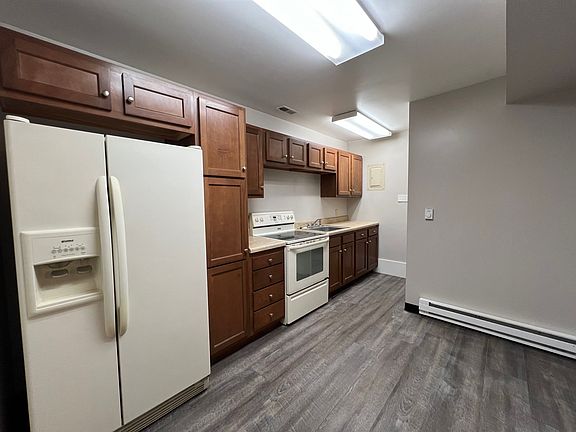 3rd image of 1214 Bellefontaine Ave #1214C