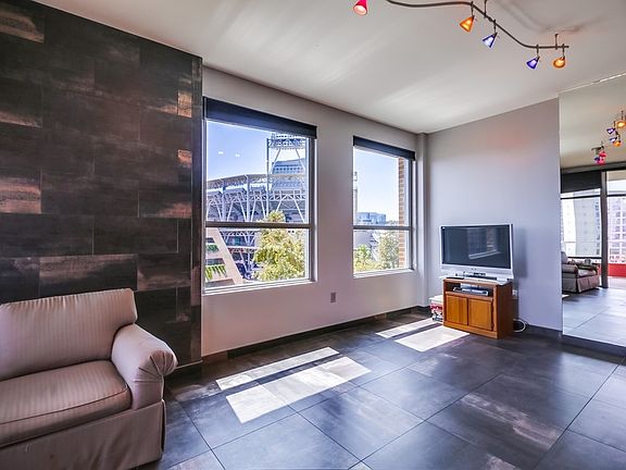 2nd image of 206 Park Blvd Unit 604