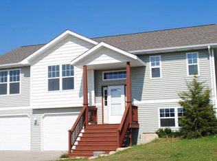 7130 Mulberry Dr, Summerset, SD 57718