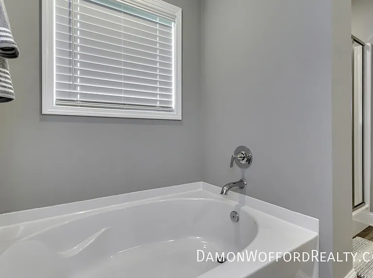 538 Patrick Farms Dr — Photo 35