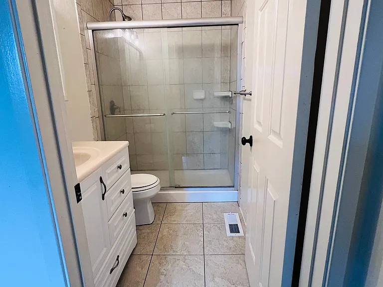 6520 Flower St — Photo 12